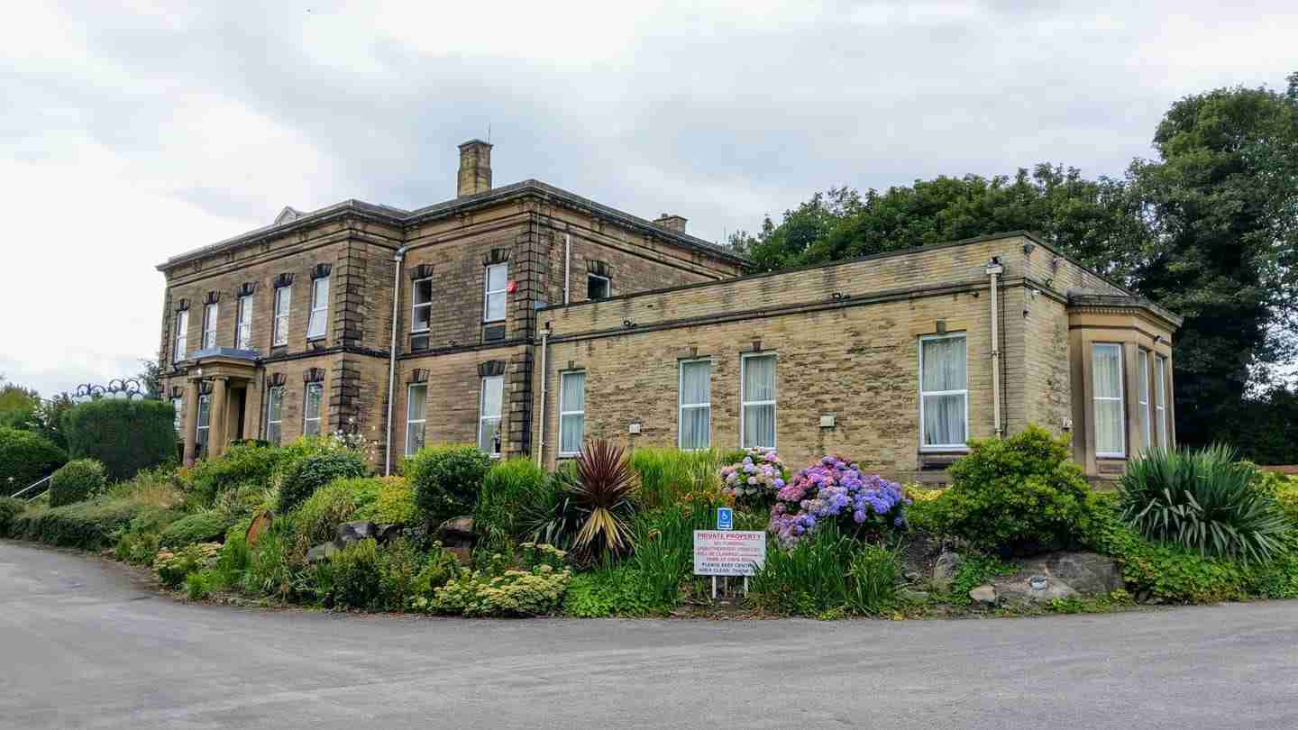 Blenheim House wedding venue near BB Wedding Cars