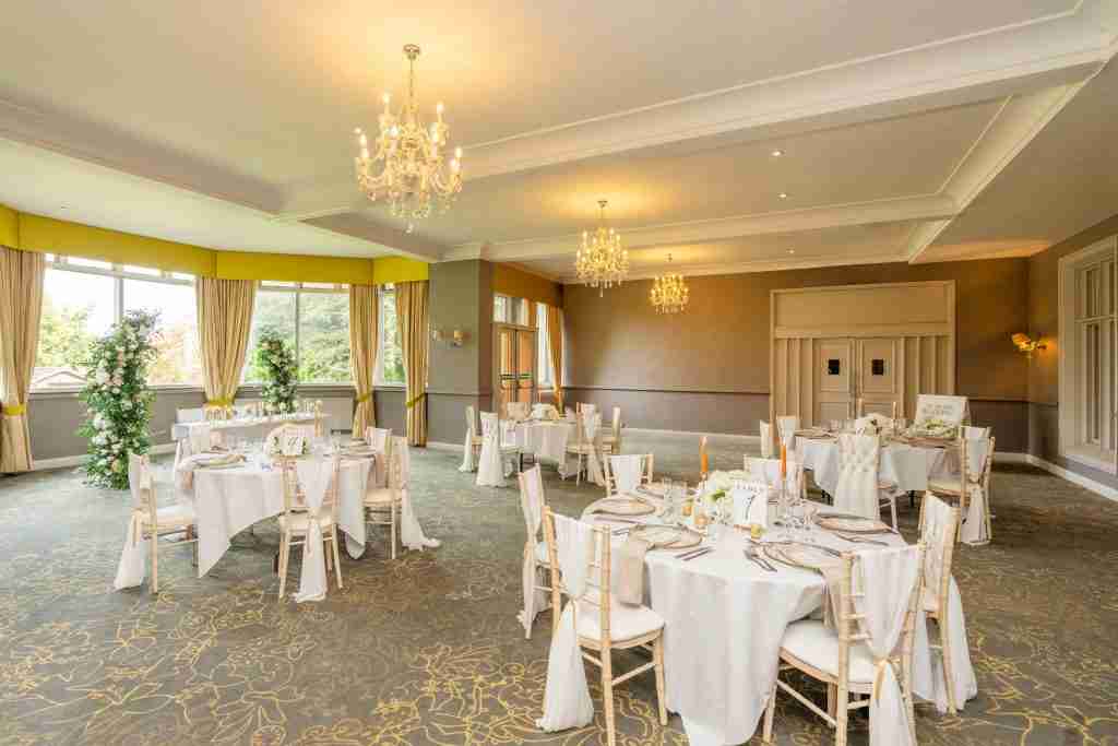 Mercure Bradford Bankfield Hotel wedding venue near BB Wedding Cars