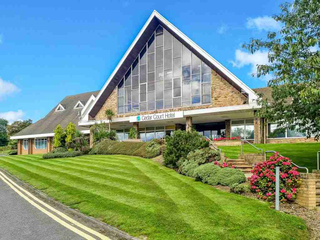 Cedar Court Huddersfield Hotel wedding venue near BB Wedding Cars