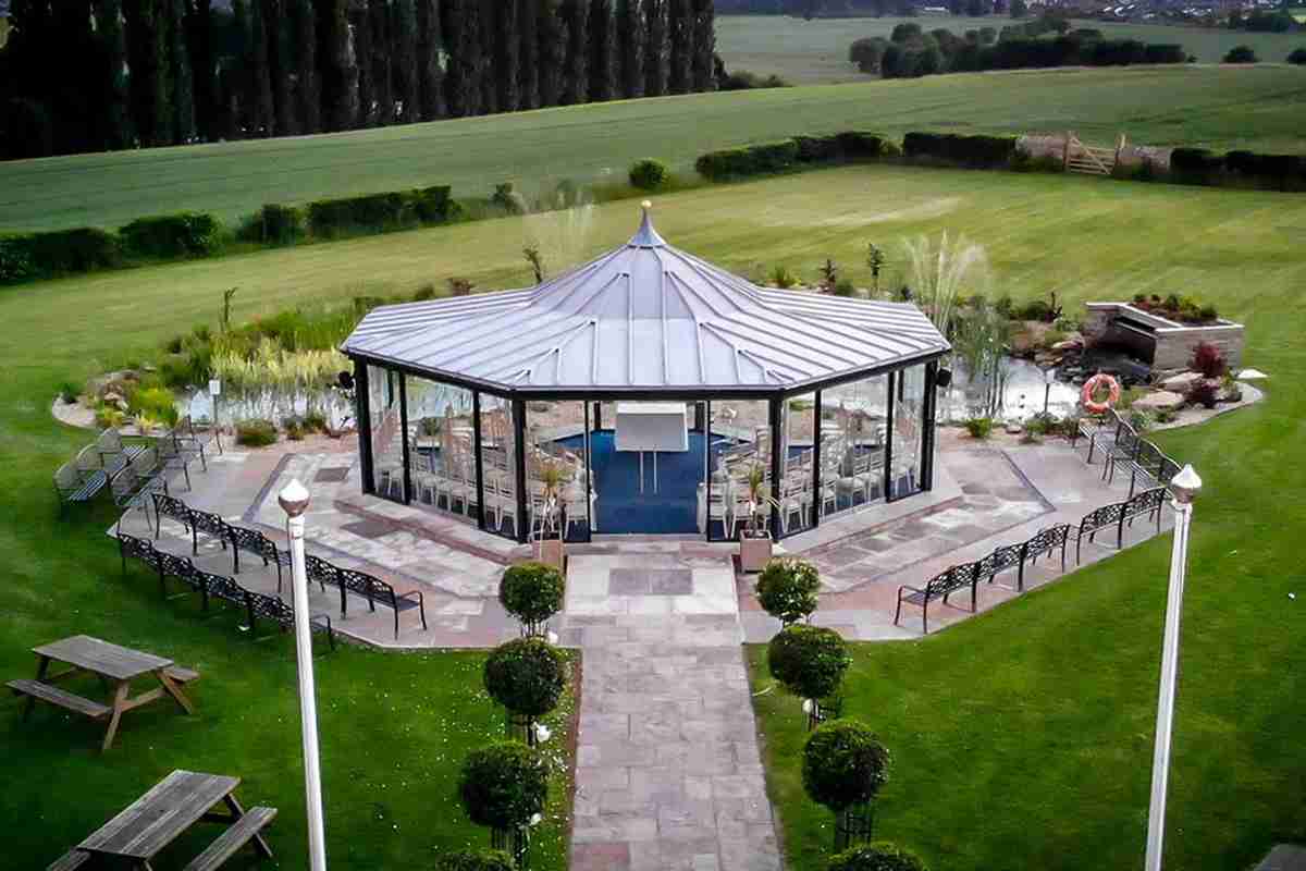 The Kings Croft Hotel wedding venue near BB Wedding Cars