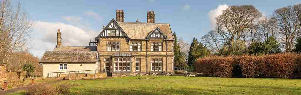 Cliffe House wedding venue