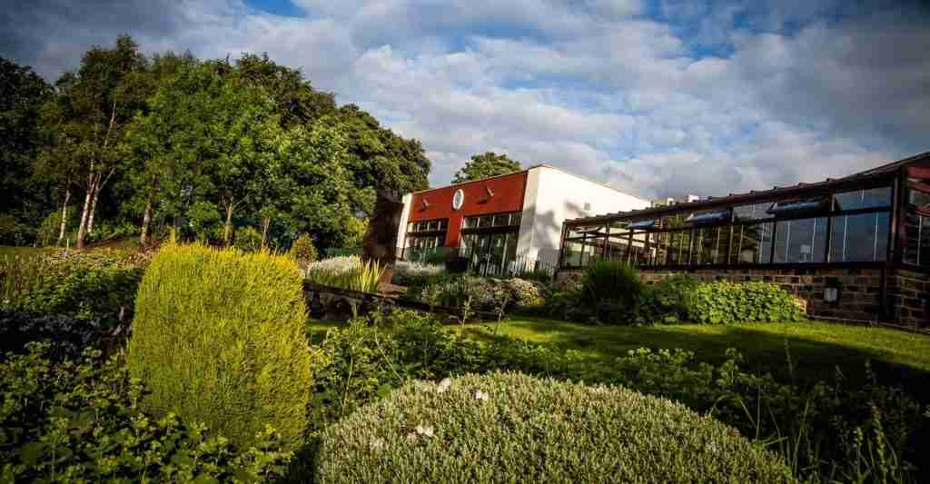 Crow Nest Park Golf Club | Driving Range | Restaurant | Function Room wedding venue
